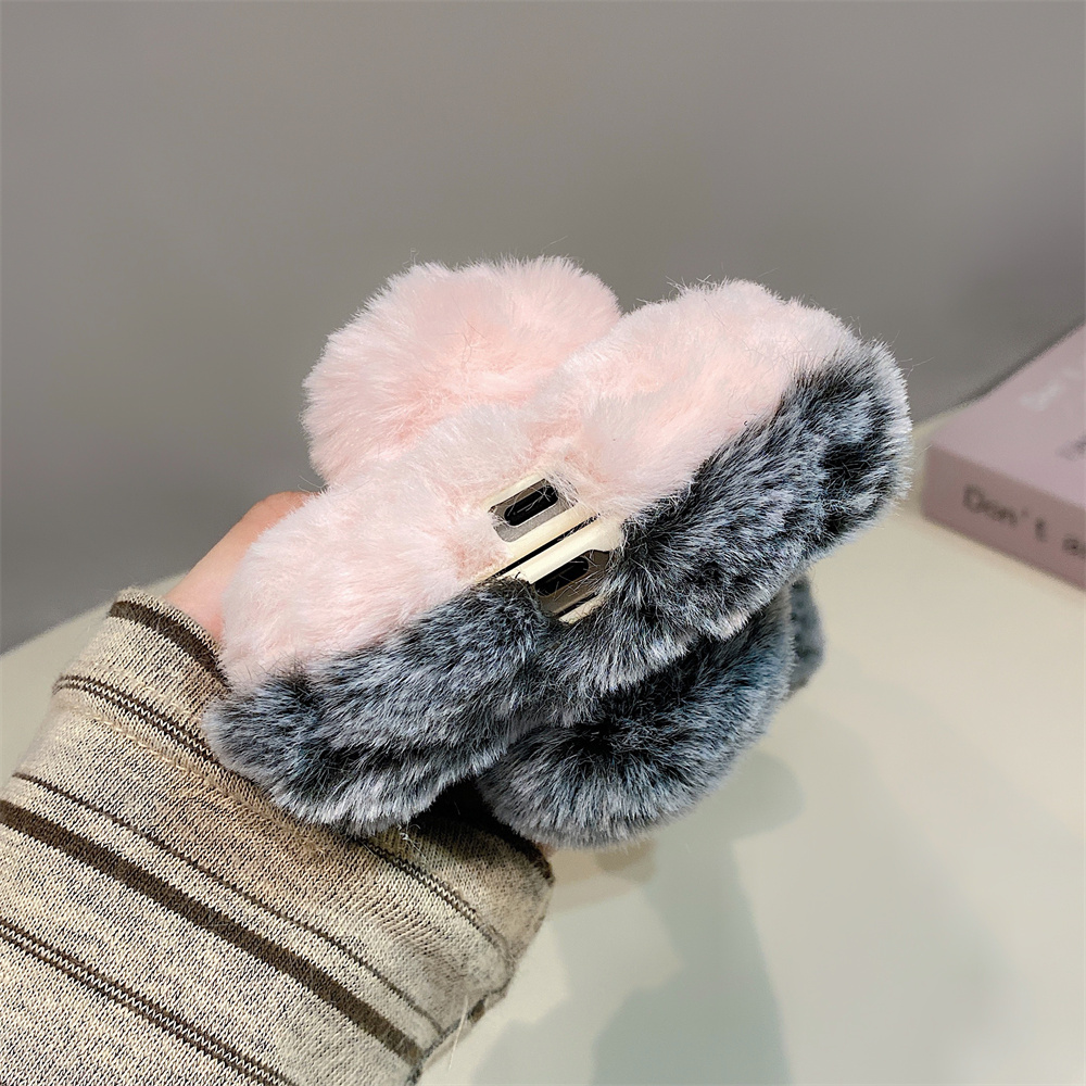 Cute Rabbit Ears Fluffy Stand  - Phone Cases Holder ulasan dan harga